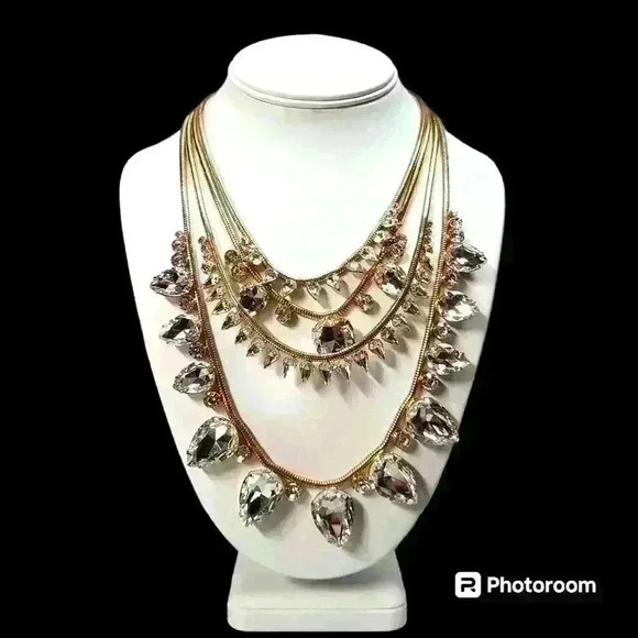 Gold-toned rhinestones super shiny  muilt stard necklace - Picture 1 of 9